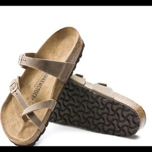 Birkenstocks - Mayari Oiled Leather Size 38 (7 - 7.5 US)